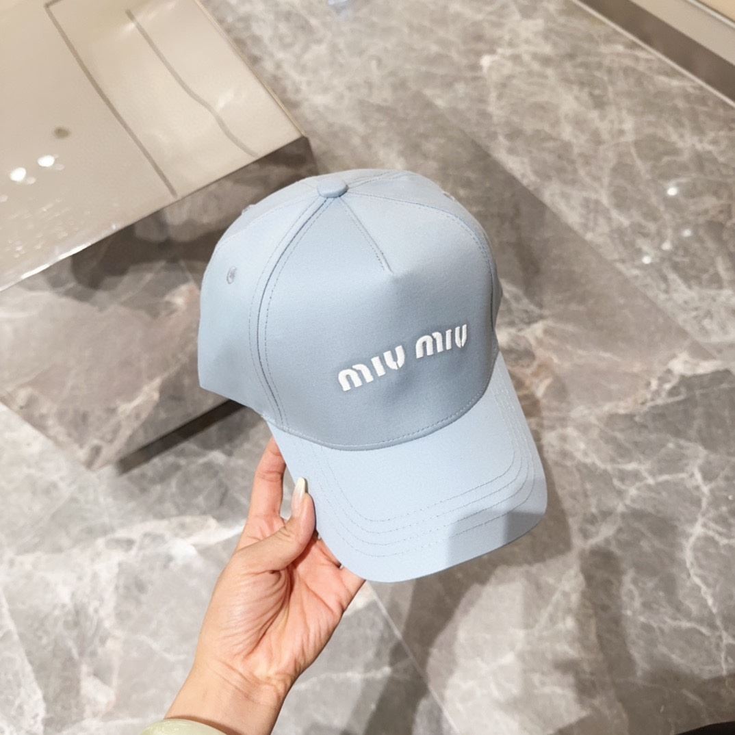 Miu Miu Caps